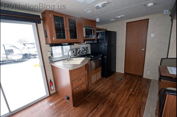 Click here to see the New 2015 Wildwood 37BHSS2Q Travel Trailer by Forest River at RVNation.us