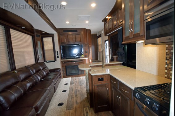 Click here to see the New 2015 Cyclone 4200 Toy Hauler Fifth Wheel by Heartland RV at RVNation.us