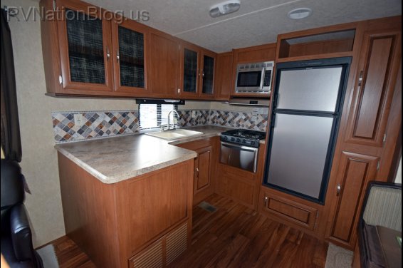 Click here to see the New 2015 Wildwood 27RKSS Travel Trailer by Forest River at RVNation.us