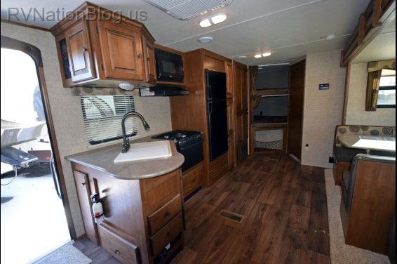 Click here to see the New 2015 Sprinter Campfire 28BH Travel Trailer by Keystone RV at RVNation.us