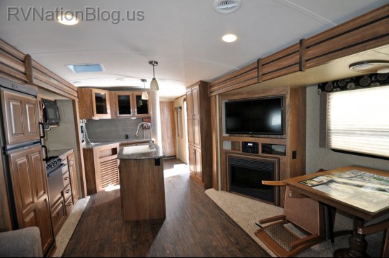 Click here to see the New 2015 Laredo 322RL Travel Trailer by Keystone RV at RVNation.us