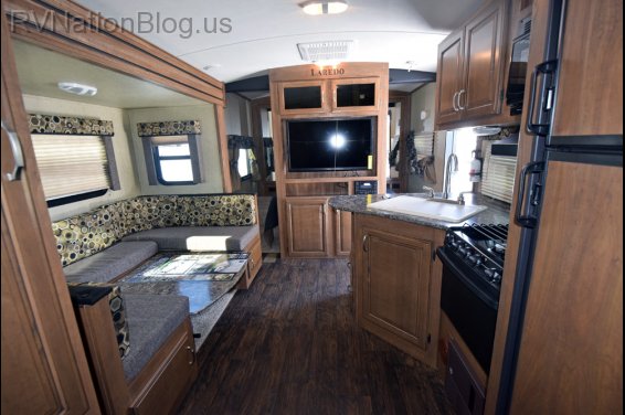 Click here to see the New 2015 Laredo LHT 25BH Travel Trailer by Keystone RV at RVNation.us