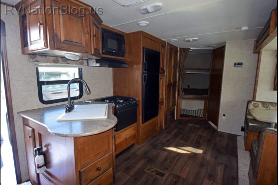 Click here to see the New 2015 Sprinter Campfire 28BH Travel Trailer by Keystone RV at RVNation.us