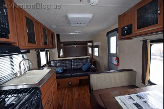 Click here to see the New 2015 Wildwood XLite 241QBXL Travel Trailer by Forest River at RVNation.us