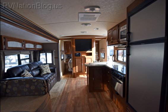 Click here to see the New 2015 Heritage Glen 312QBUD Travel Trailer by Forest River at RVNation.us