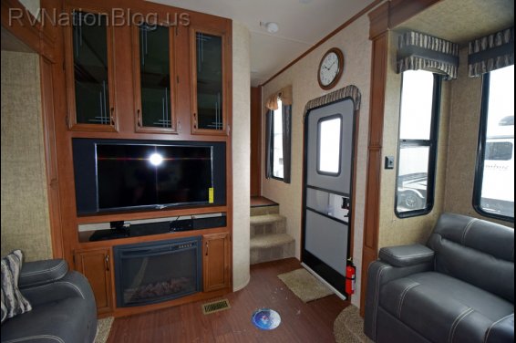 Click here to see the New 2015 Sandpiper 380BH5 Fifth Wheel by Forest River at RVNation.us