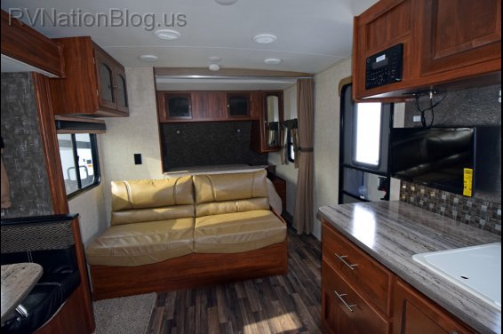 Click here to see the New 2015 North Trail 22FBS Travel Trailer by Heartland RV at RVNation.us