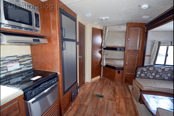 Click here to see the New 2015 Heritage Glen 272BH Travel Trailer by Forest River at RVNation.us