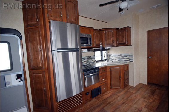 Click here to see the New 2015 Heritage Glen 356QB Fifth Wheel by Forest River at RVNation.us