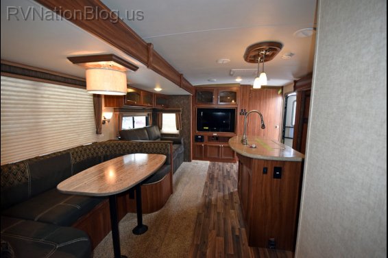 Click here to see the New 2015 North Trail 33BKSS Travel Trailer by Heartland RV at RVNation.us