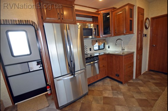 Click here to see the New 2015 Sandpiper 365SAQB Fifth Wheel by Forest River at RVNation.us