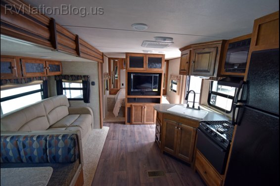 Click here to see the New 2015 Sprinter Campfire 26RB Travel Trailer by Keystone RV at RVNation.us