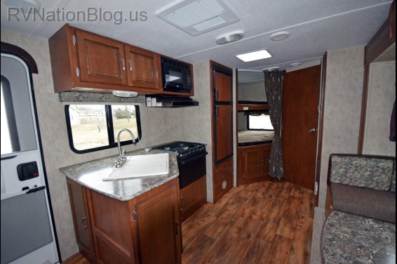 Click here to see the New 2015 Passport GT 2400BH Travel Trailer by Keystone RV at RVNation.us