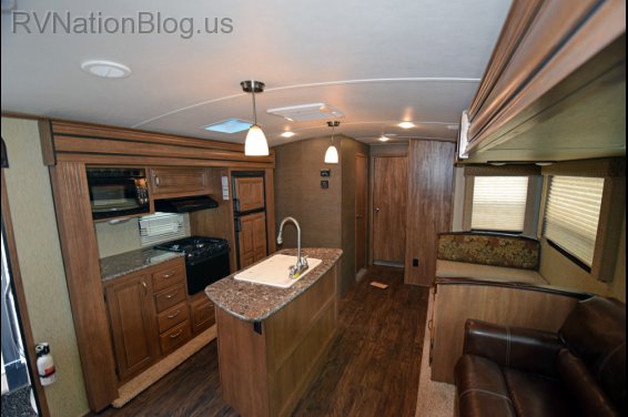 Click here to see the New 2015 Laredo 320TG Travel Trailer by Keystone RV at RVNation.us