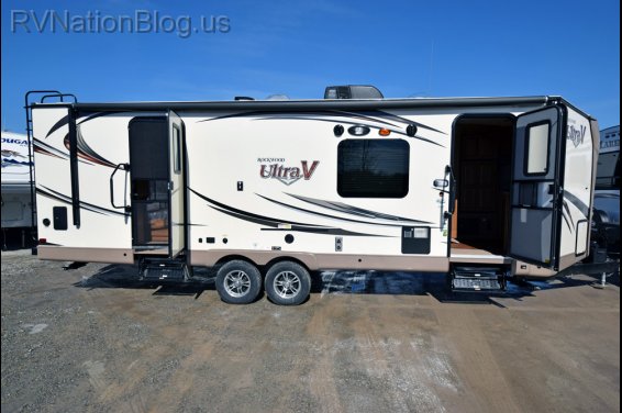 Click here to see the New 2015 Rockwood Ultra V 2618VS Travel Trailer by Forest River at RVNation.us