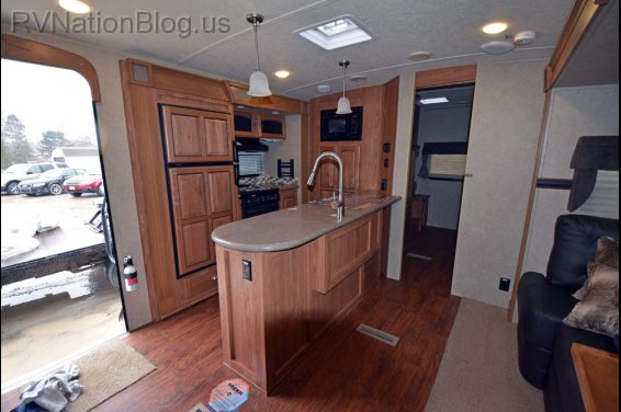 Click here to see the New 2015 Rockwood Signature Ultra Lite 8327SS Travel Trailer by Forest River at RVNation.us