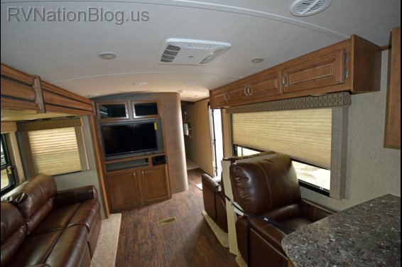Click here to see the New 2015 Laredo 294RK Travel Trailer by Keystone RV at RVNation.us