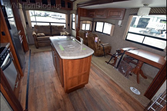 Click here to see the New 2016 Wildcat Extralite 275CKX Fifth Wheel by Forest River at RVNation.us