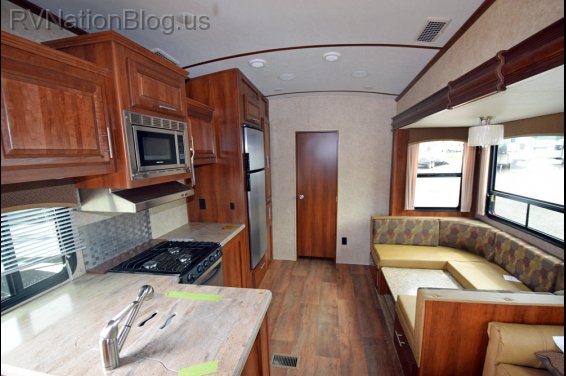 Click here to see the New 2016 Wildcat Extralite 312QBX Fifth Wheel by Forest River at RVNation.us