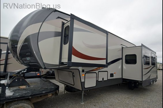 Click here to see the New 2015 Sprinter Copper Canyon 326FWBHS Fifth Wheel by Keystone RV at RVNation.us