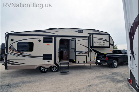 Click here to see the New 2016 Rockwood Signature Ultra Lite 8265WS Fifth Wheel by Forest River at RVNation.us