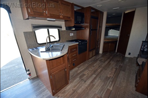 Click here to see the New 2016 Trail Runner 275ODK Travel Trailer by Heartland RV at RVNation.us