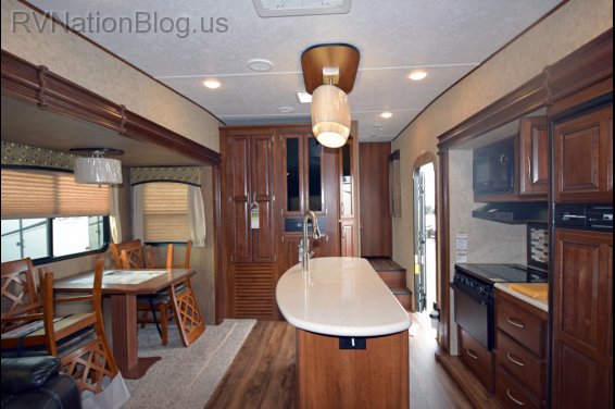 Click here to see the New 2016 Wildcat 29RLX Fifth Wheel by Forest River at RVNation.us