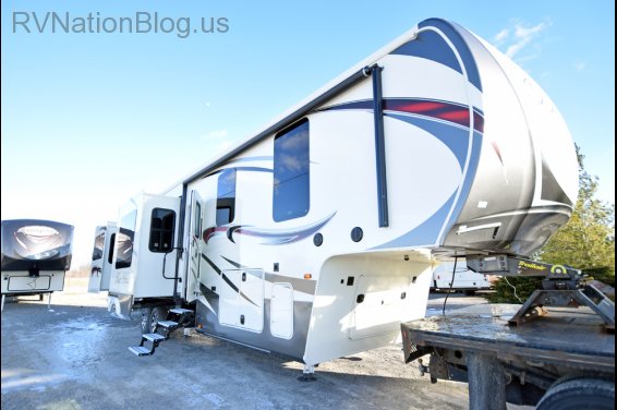 Click here to see the New 2016 Bay Hill 375RE Fifth Wheel by EverGreen RV at RVNation.us