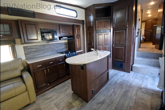 Click here to see the New 2016 Sundance 3280RES Fifth Wheel by Heartland RV at RVNation.us