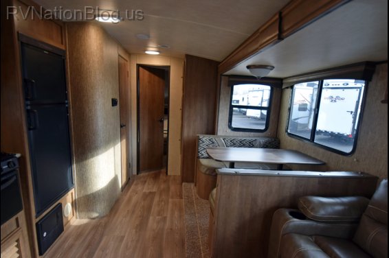 Click here to see the New 2016 Shadow Cruiser 280QBS Travel Trailer by Cruiser RV at RVNation.us