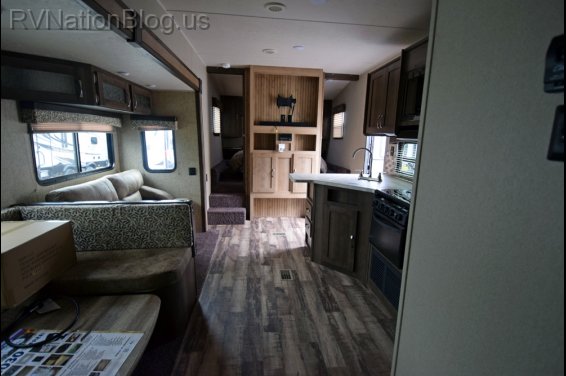 Click here to see the New 2016 Puma 295BHSS Fifth Wheel by Palomino at RVNation.us