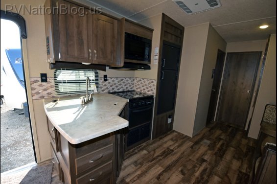 Click here to see the New 2016 Puma 295BHSS Fifth Wheel by Palomino at RVNation.us