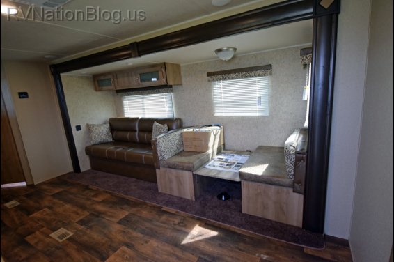 Click here to see the New 2016 Puma XLE 27RBQC Travel Trailer by Palomino at RVNation.us