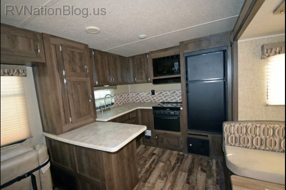 Click here to see the New 2016 Puma 30RKSS Travel Trailer by Palomino at RVNation.us