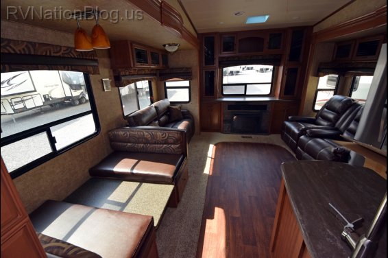 Click here to see the New 2016 Sandpiper 371REBH Fifth Wheel by Forest River at RVNation.us