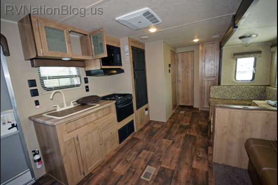 Click here to see the New 2016 Puma XLE 30DBSC Travel Trailer by Palomino at RVNation.us