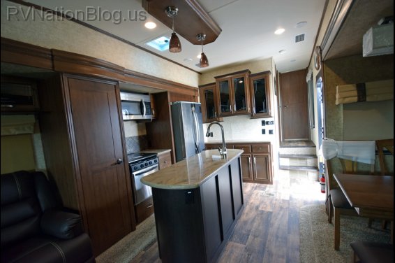 Click here to see the New 2016 Sandpiper 354RET Fifth Wheel by Forest River at RVNation.us