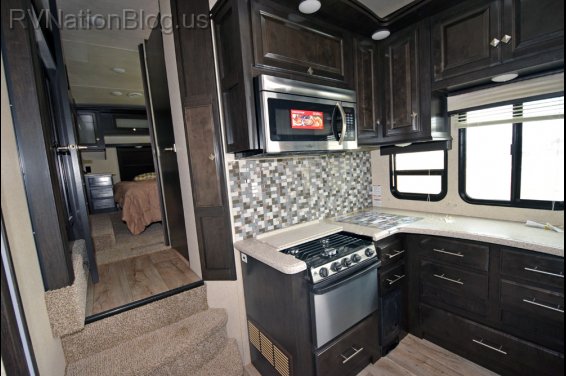 Click here to see the New 2016 Road Warrior 427 Toy Hauler Fifth Wheel by Heartland RV at RVNation.us