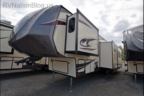 Click here to see the New 2017 Heritage Glen 368RLBHK Fifth Wheel by Forest River at RVNation.us