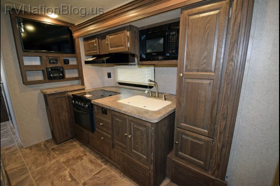Click here to see the New 2017 Rockwood Roo 21DK Hybrid Camper by Forest River at RVNation.us