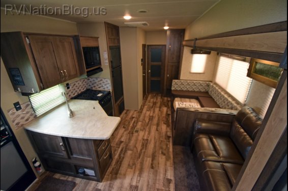 Click here to see the New 2016 Puma 351THSS Toy Hauler Fifth Wheel by Palomino at RVNation.us
