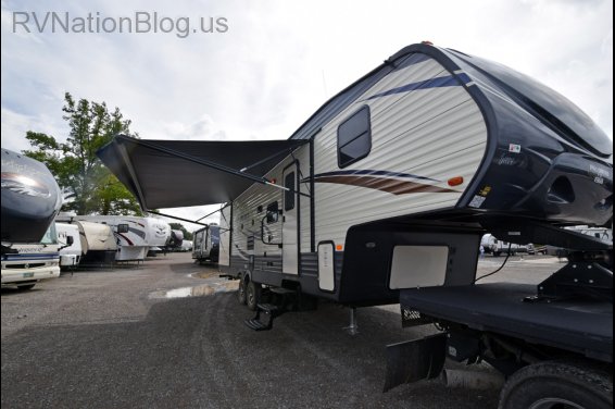 Click here to see the New 2017 Puma 295BHSS Fifth Wheel by Palomino at RVNation.us