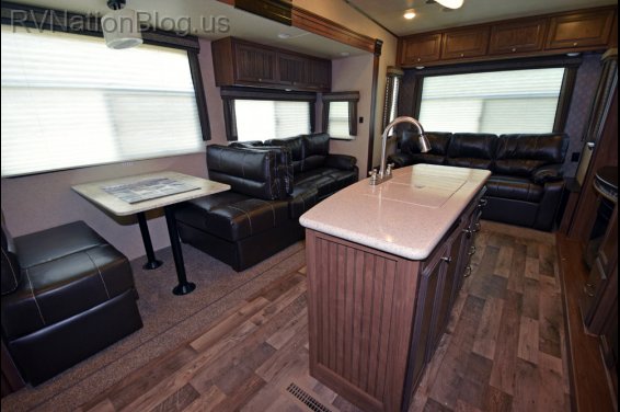 Click here to see the New 2017 Elkridge 39MBHS Fifth Wheel by Heartland RV at RVNation.us