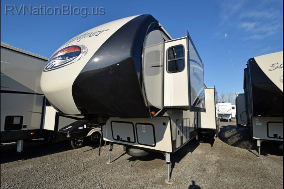 Click here to see the New 2017 Sandpiper 372LOK Fifth Wheel by Forest River at RVNation.us
